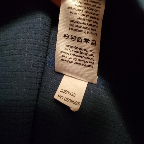 MEC Running Vest. Dark Teal. Men size XL. - Picture 6 of 9